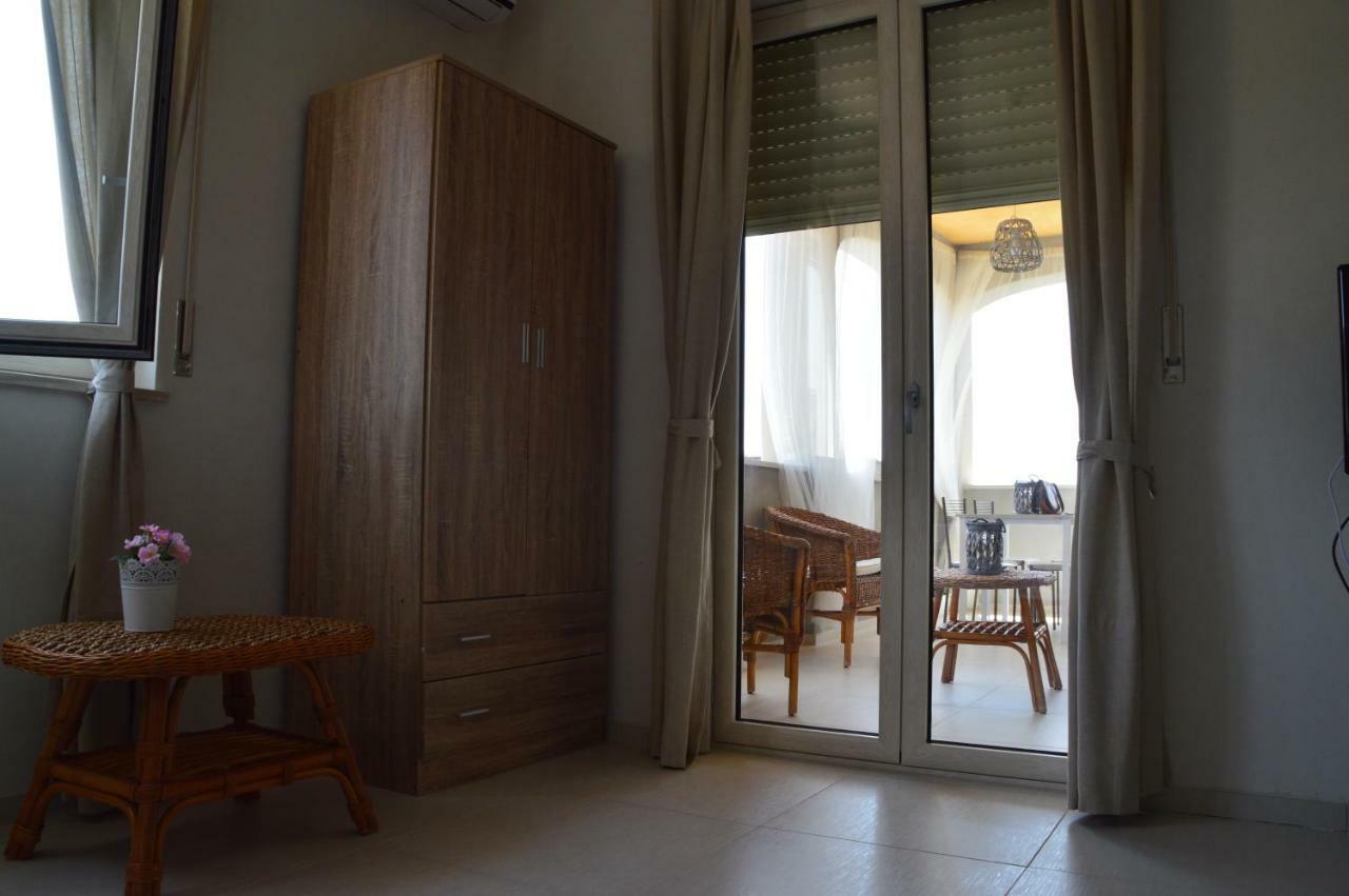 B&B La Via Di Casa San Leone Luaran gambar
