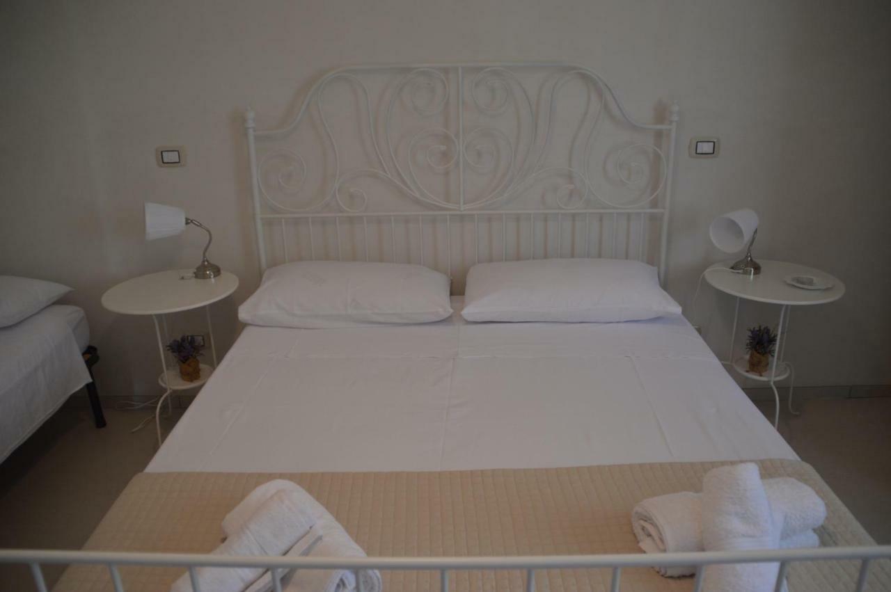 B&B La Via Di Casa San Leone Luaran gambar