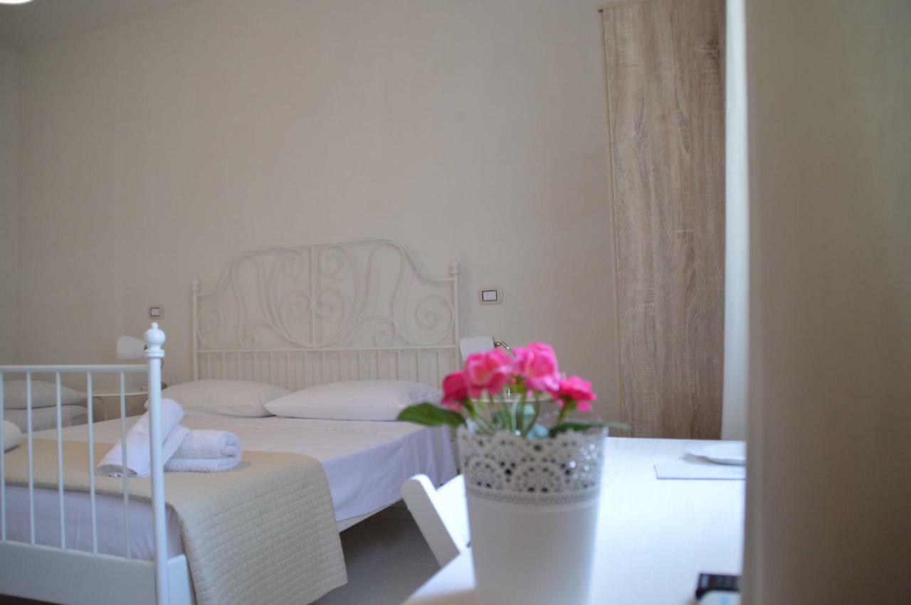 B&B La Via Di Casa San Leone Luaran gambar